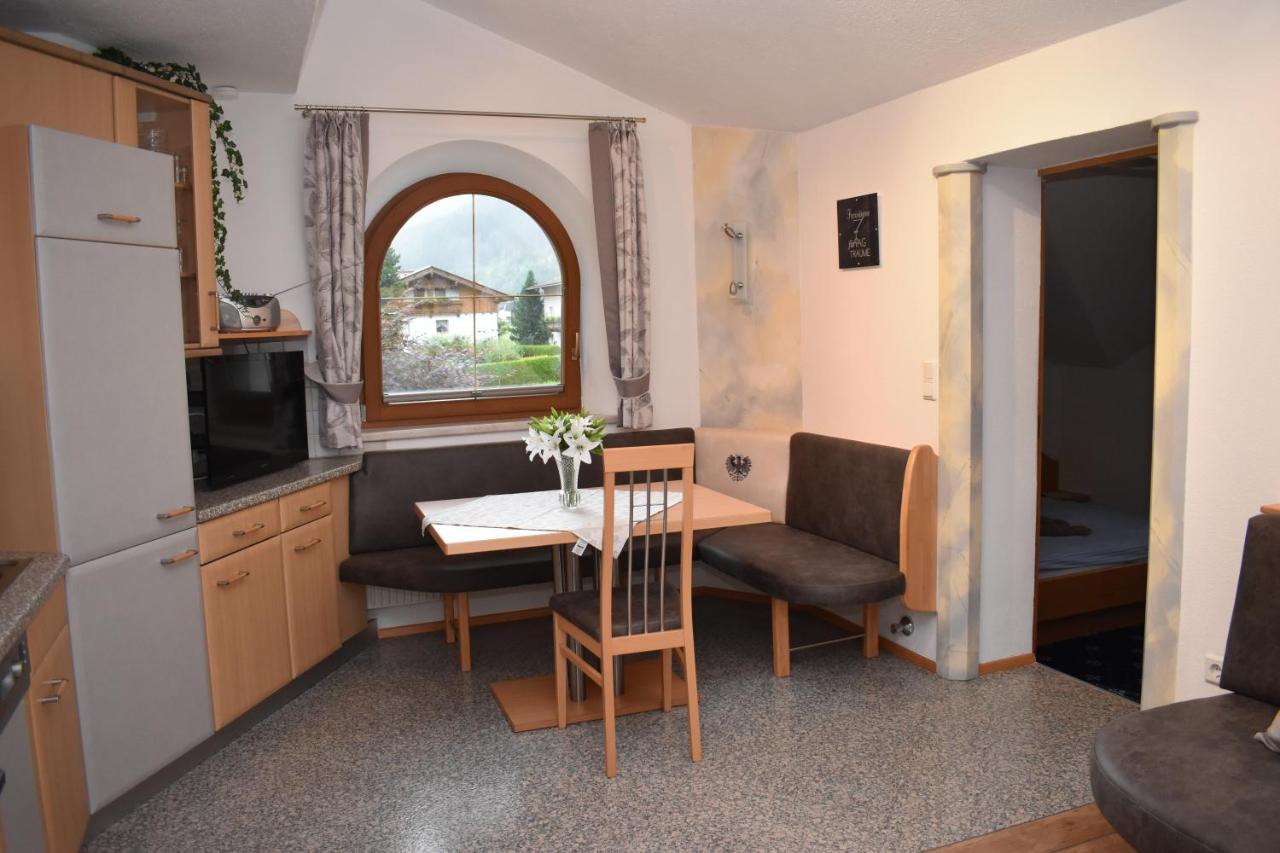 Apartamento Haus Egger Neustift im Stubaital Exterior foto