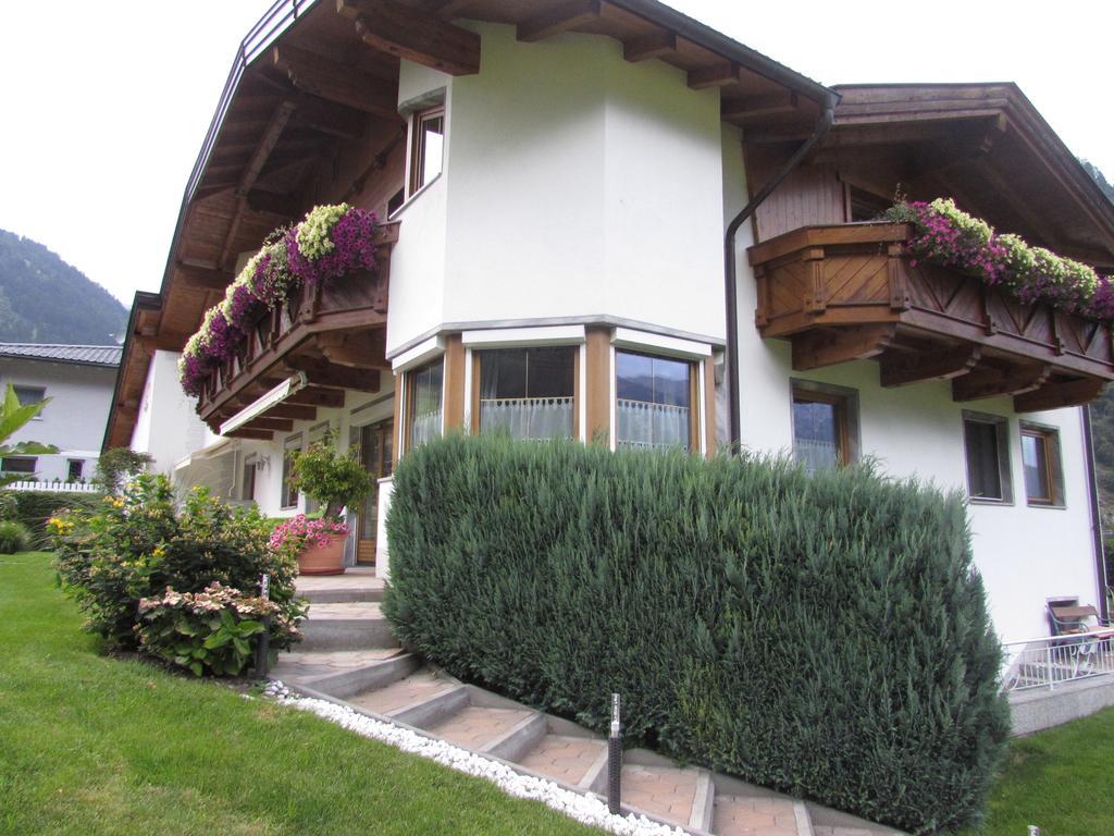 Apartamento Haus Egger Neustift im Stubaital Habitación foto